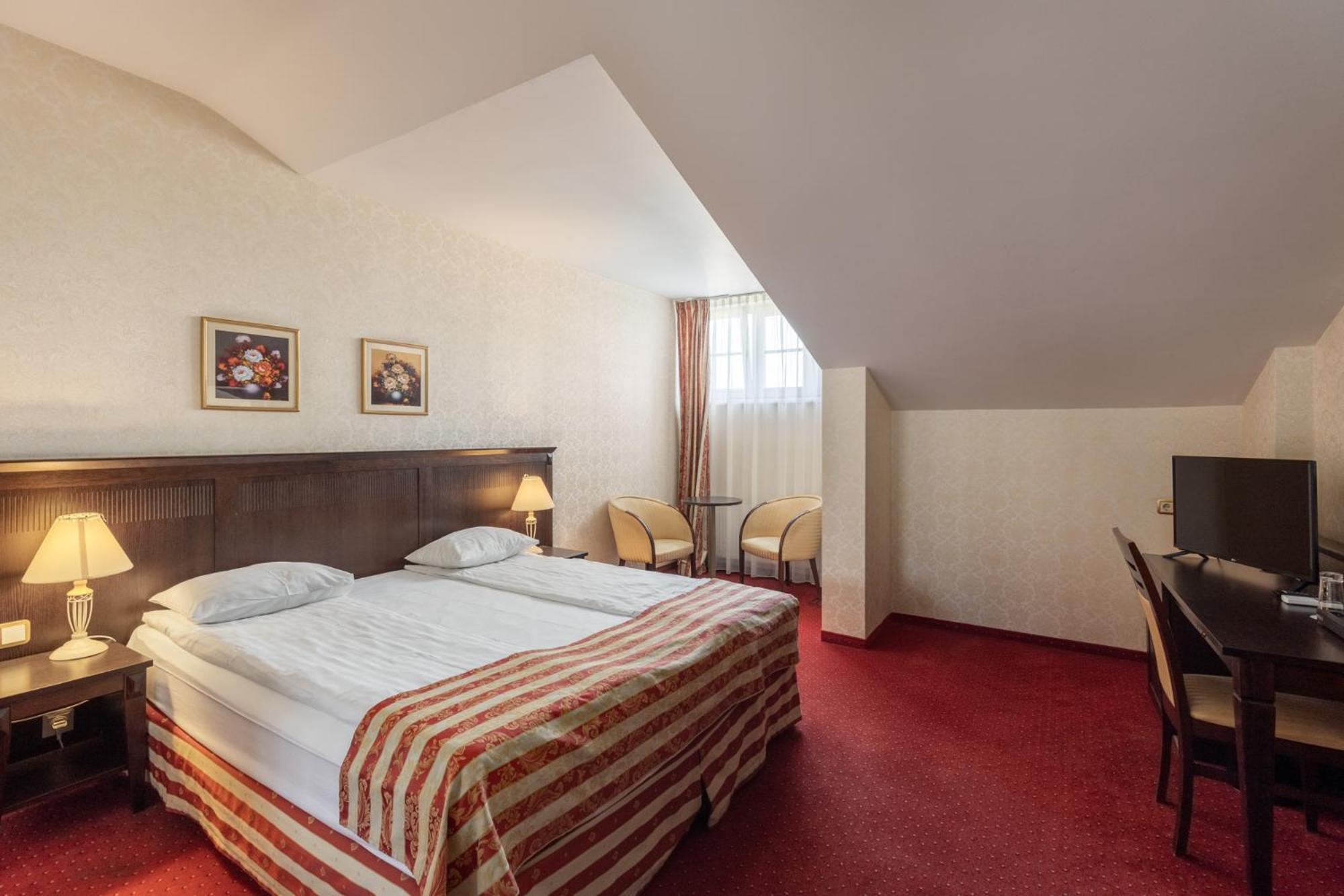 Gertrude Hotel Self Check-In Riga Exterior foto